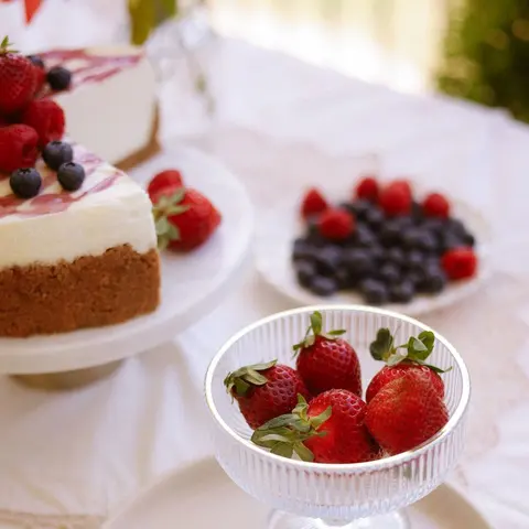 Cheesecake y frutillas