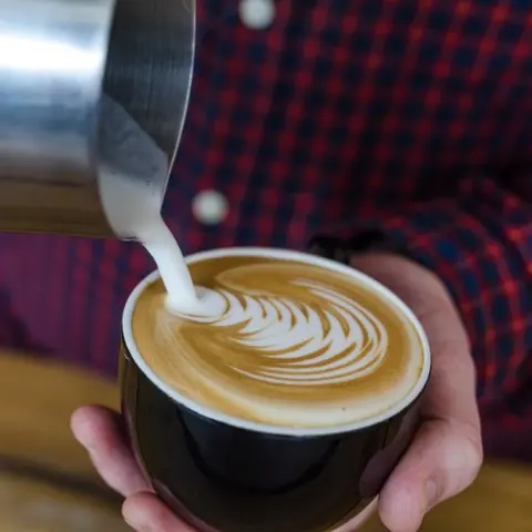 Latte art en la barra