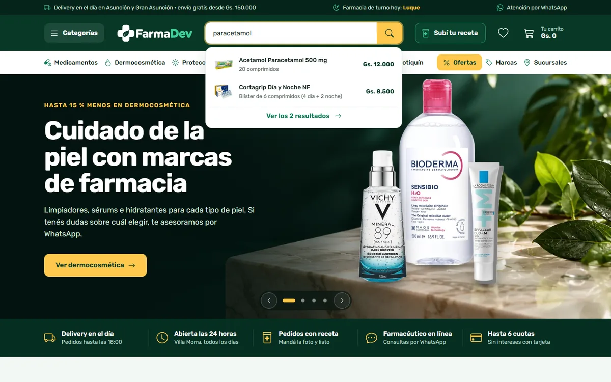 Cabecera de FarmaDev con el buscador abierto: al escribir «paracetamol» aparecen sugerencias con foto, presentación y precio